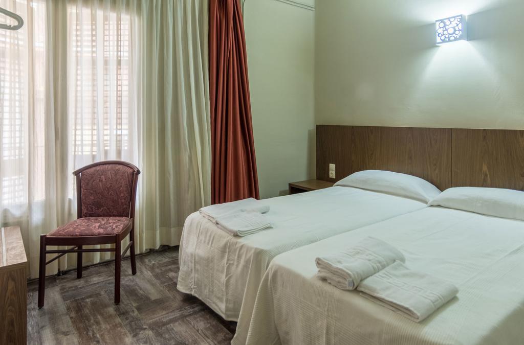 Hostal Sant Miquel Balaguer Eksteriør bilde